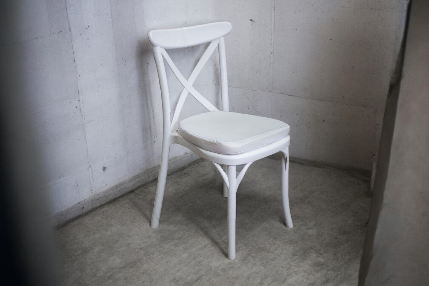 Silla Crossback Blanca Resina