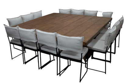 Mesa Cuadrada Café (14 pax)